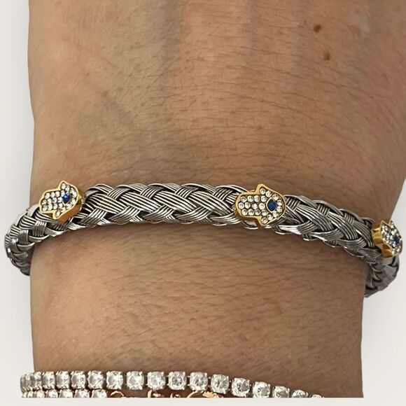 Stainless steel & gold plated cuff bracelet with 3 hamsa 🪬 hands braided design - Picture 3 of 7